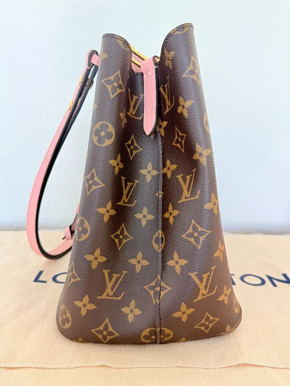 💯Authentic 🌹 Louis Vuitton 🌹 Monogram Neonoe MM Rose Poudre, M44022